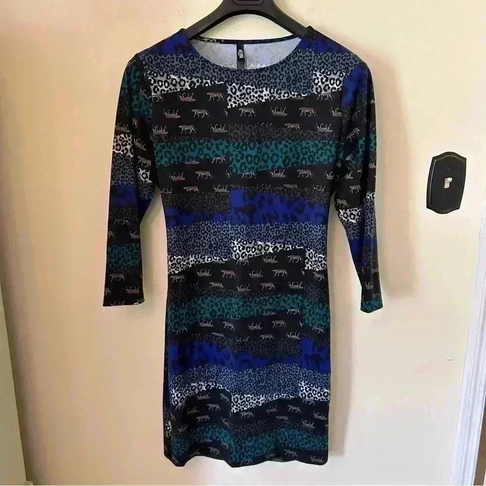 Victoria Secret Sport Leopard Animal Print Dress 3/4 sleeve Size Large